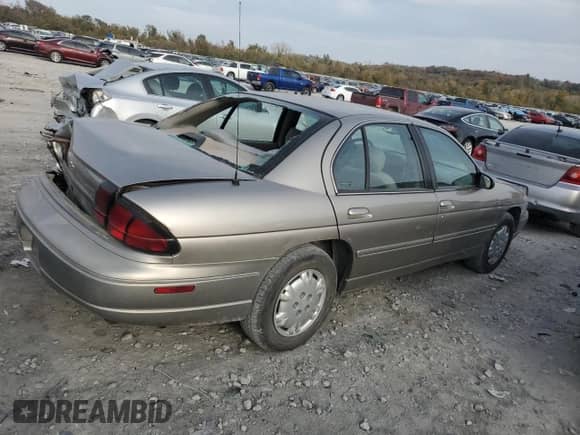 1998 Chevrolet Lumina с VIN 2G1WL52M2W9253729, выставлен на аукционе Copart как лот 77734764 с пробегом 124 320 миль миль и Списание • Salvage title. История ставок и продаж доступна на DreamBid. Изображение 3.