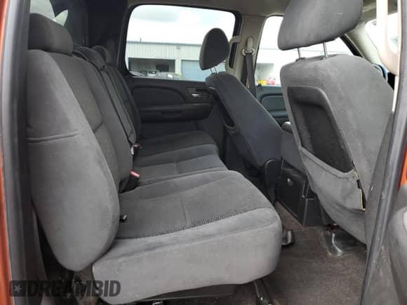 2008 Chevrolet Avalanche LTZ с VIN 3GNFK12388G298099, выставлен на аукционе Copart как лот 71442895 с пробегом 173 375 миль миль и Списание • Salvage title. История ставок и продаж доступна на DreamBid. Изображение 10.