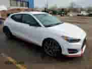 2022 Hyundai Veloster z VIN KMHT36AH1NU013346, wystawiony jako Copart lot #54510735 z przebiegiem 50 303 mil mil oraz Szkoda całkowita • Salvage title. Historia ofert i sprzedaży dostępna na DreamBid. Obrazek 4.