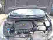 2013 Hyundai Elantra GLS z VIN KMHDH4AE8DU740224, wystawiony jako IAAI lot #41898754 z przebiegiem 61 431 mil mil oraz . Historia ofert i sprzedaży dostępna na DreamBid. Obrazek 10.