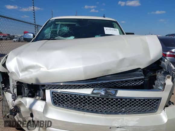 2008 Chevrolet Tahoe LTZ with VIN 1GNFC13J98R233238, listed as a IAAI auction lot 43315701 with Not provided miles and . Bid and sale history available at DreamBid. Image 13.