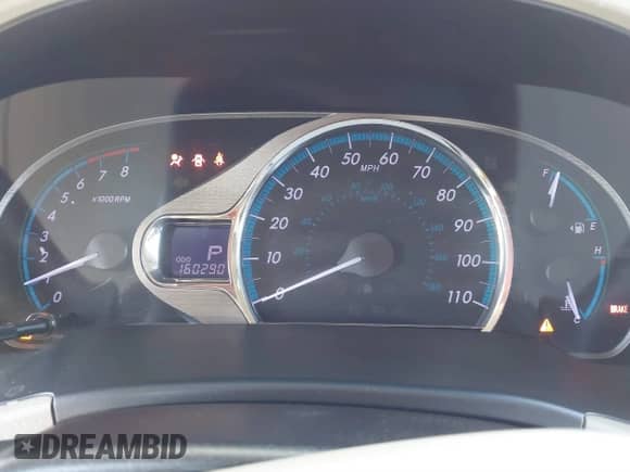 2013 Toyota Sienna XLE AAS with VIN 5TDYK3DC6DS381794, listed as a IAAI auction lot 41845507 with 160,290 mi miles and . Bid and sale history available at DreamBid. Image 7.