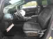 2024 Chevrolet Equinox EV LT z VIN 3GN7DLRR8RS295321, wystawiony jako Copart lot #56546015 z przebiegiem 6 008 mil mil oraz Szkoda całkowita • Salvage title. Historia ofert i sprzedaży dostępna na DreamBid. Obrazek 7.