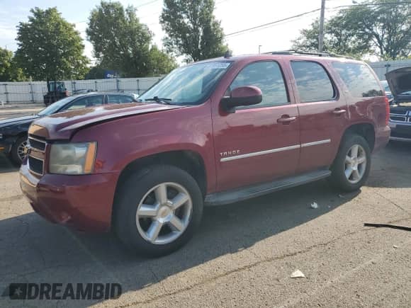2011 Chevrolet Tahoe LT z VIN 1GNSKBE0XBR324859, wystawiony jako Copart lot #67911255 z przebiegiem 176 060 mil mil oraz Szkoda całkowita • Salvage title. Historia ofert i sprzedaży dostępna na DreamBid. Obrazek 1.