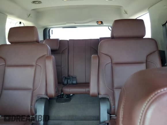 2019 Chevrolet Tahoe Premier с VIN 1GNSKCKC0KR142673, выставлен на аукционе Copart как лот 81053315 с пробегом 78 322 миль миль и Списание • Salvage title. История ставок и продаж доступна на DreamBid. Изображение 10.