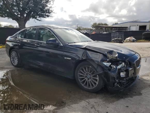 2011 BMW 5 Series 535i с VIN WBAFR7C58BC602868, выставлен на аукционе Copart как лот 68887585 с пробегом 105 945 миль миль и На запчасти • Non repairable. История ставок и продаж доступна на DreamBid. Изображение 7.