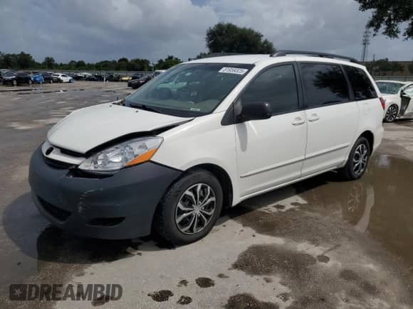 2008 Toyota Sienna LE with VIN 5TDZK23C78S146875, listed as a Copart auction lot 81959325 with 289,584 mi miles and Salvage title. Bid and sale history available at DreamBid. Image 1.
