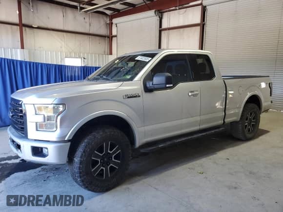 2015 Ford F-150 XLT z VIN 1FTEX1EP8FFD05622, wystawiony jako Copart lot #87402935 z przebiegiem 127 212 mil mil oraz Czysty tytuł • Clean title. Historia ofert i sprzedaży dostępna na DreamBid. Obrazek 1.