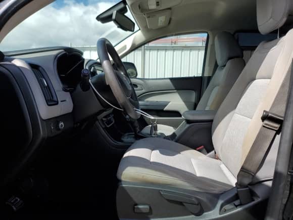 2017 Chevrolet Colorado 2WD WT с VIN 1GCGSBEA6H1243808, выставлен на аукционе Copart как лот 68399855 с пробегом 131 971 миль миль и Списание • Salvage title. История ставок и продаж доступна на DreamBid. Изображение 7.