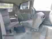 2005 Toyota Sienna XLE z VIN 5TDBA22C25S029481, wystawiony jako IAAI lot #41970856 z przebiegiem Nie podano mil oraz . Historia ofert i sprzedaży dostępna na DreamBid. Obrazek 8.