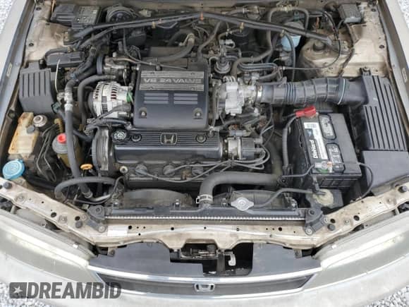 1996 Honda Accord with VIN 1HGCE6647TA010021, listed as a Copart auction lot 86294974 with 162,400 mi miles and Salvage title. Bid and sale history available at DreamBid. Image 11.