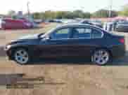 2018 BMW 3 Series 330i xDrive z VIN WBA8D9C54JEB35778, wystawiony jako IAAI lot #43344410 z przebiegiem 47 036 mil mil oraz . Historia ofert i sprzedaży dostępna na DreamBid. Obrazek 14.