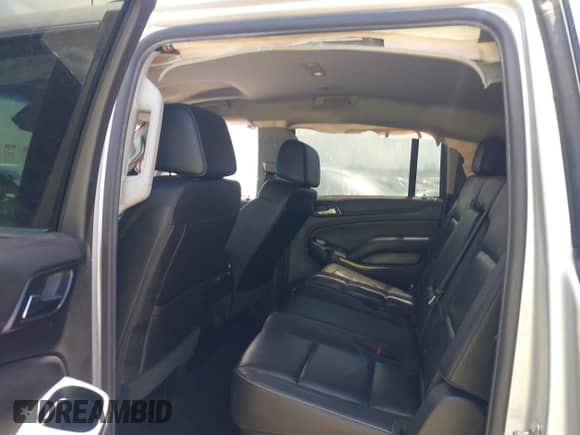 2019 Chevrolet Suburban LT с VIN 1GNSKHKC9KR369051, выставлен на аукционе IAAI как лот 42596877 с пробегом 41 122 миль миль и . История ставок и продаж доступна на DreamBid. Изображение 8.