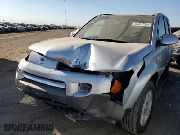 2005 Saturn VUE z VIN 5GZCZ53445S845135, wystawiony jako Copart lot #74524534 z przebiegiem 195 478 mil mil oraz Szkoda całkowita • Salvage title. Historia ofert i sprzedaży dostępna na DreamBid. Obrazek 1.