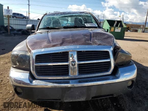 2005 Dodge Dakota SLT с VIN 1D7HE42K55S208497, выставлен на аукционе Copart как лот 81769975 с пробегом 96 409 миль миль и Списание • Salvage title. История ставок и продаж доступна на DreamBid. Изображение 5.