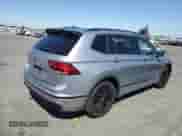 2022 Volkswagen Tiguan SE R-Line Black с VIN 3VVCB7AX2NM008117, выставлен на аукционе Copart как лот 70761905 с пробегом 138 041 миль миль и Чистый • Clean title. История ставок и продаж доступна на DreamBid. Изображение 3.