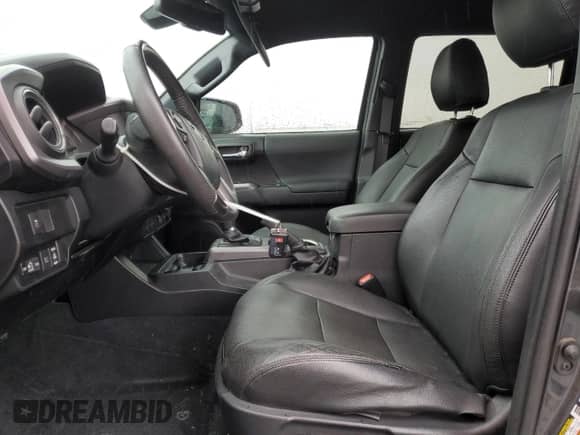 2020 Toyota Tacoma SR5 с VIN 3TMBZ5DN1LM026688, выставлен на аукционе Copart как лот 48474175 с пробегом 25 358 миль миль и Списание • Salvage title. История ставок и продаж доступна на DreamBid. Изображение 7.