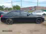 2015 BMW 3 Series 328i z VIN WBA3A5C54FF606600, wystawiony jako IAAI lot #43193224 z przebiegiem 136 632 mil mil oraz . Historia ofert i sprzedaży dostępna na DreamBid. Obrazek 13.