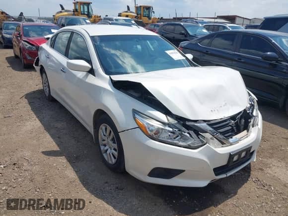 2016 Nissan Altima S z VIN 1N4AL3AP7GN366548, wystawiony jako IAAI lot #43054262 z przebiegiem 99 616 mil mil oraz . Historia ofert i sprzedaży dostępna na DreamBid. Obrazek 1.