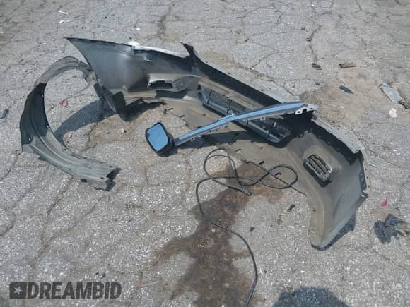 2007 Honda Accord LX с VIN 3HGCM56447G700961, выставлен на аукционе IAAI как лот 43037520 с пробегом 249 034 миль миль и . История ставок и продаж доступна на DreamBid. Изображение 12.