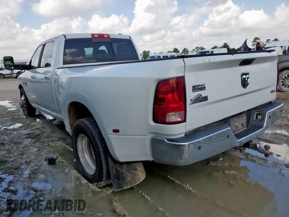 2012 Dodge RAM z VIN 3C63DPHL3CG258044, wystawiony jako Copart lot #64443905 z przebiegiem 196 419 mil mil oraz Szkoda całkowita • Salvage title. Historia ofert i sprzedaży dostępna na DreamBid. Obrazek 2.