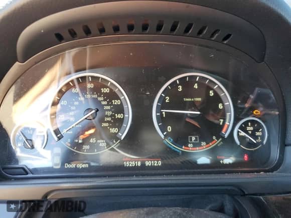 2013 BMW 5 Series 535i xDrive with VIN WBAFU7C59DDU73907, listed as a Copart auction lot 81824475 with 152,518 mi miles and Clean title. Bid and sale history available at DreamBid. Image 9.