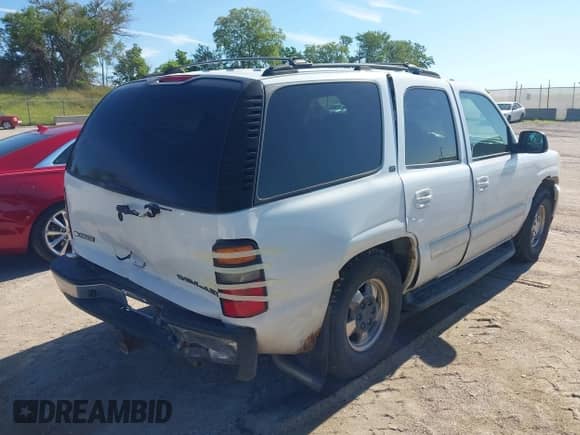 2005 Chevrolet Tahoe LT with VIN 1GNEK13T55J213305, listed as a IAAI auction lot 42612156 with 238,115 mi miles and . Bid and sale history available at DreamBid. Image 4.