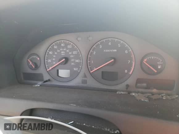 2001 Volvo S60 с VIN YV1RS61R412049929, выставлен на аукционе Copart как лот 69078954 с пробегом Не указан миль и Списание • Salvage title. История ставок и продаж доступна на DreamBid. Изображение 9.