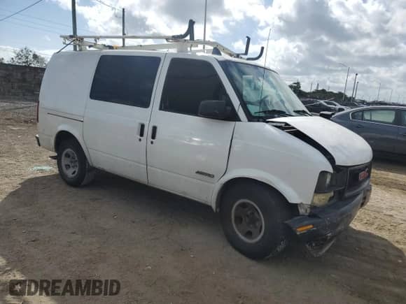 2001 Chevrolet Astro Cargo с VIN 1GCDM19W61B141888, выставлен на аукционе Copart как лот 45130465 с пробегом Не указан миль и Списание • Salvage title. История ставок и продаж доступна на DreamBid. Изображение 4.