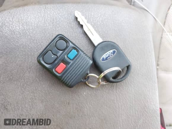 2003 Ford Explorer Eddie Bauer z VIN 1FMDU74K83UC53876, wystawiony jako IAAI lot #42502303 z przebiegiem 270 816 mil mil oraz . Historia ofert i sprzedaży dostępna na DreamBid. Obrazek 11.