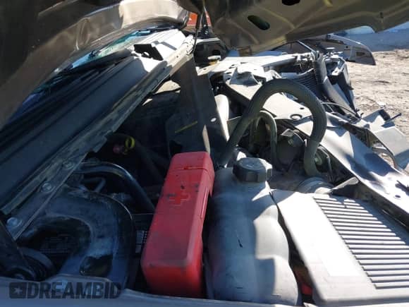 2007 Chevrolet Suburban LT с VIN 1GNFK16357R265554, выставлен на аукционе IAAI как лот 41434543 с пробегом 139 928 миль миль и . История ставок и продаж доступна на DreamBid. Изображение 18.