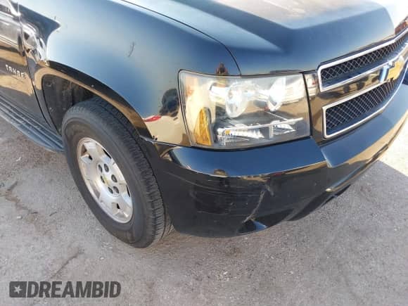 2011 Chevrolet Tahoe LT с VIN 1GNSCBE00BR123436, выставлен на аукционе IAAI как лот 43443064 с пробегом 252 923 миль миль и . История ставок и продаж доступна на DreamBid. Изображение 17.