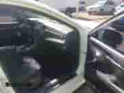 2023 Toyota Camry SE z VIN 4T1G11AK8PU812839, wystawiony jako IAAI lot #43408871 z przebiegiem 24 277 mil mil oraz . Historia ofert i sprzedaży dostępna na DreamBid. Obrazek 5.