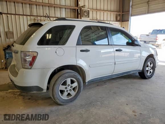 2009 Chevrolet Equinox LS with VIN 2CNDL13F296254386, listed as a Copart auction lot 62417045 with 184,085 mi miles and Clean title. Bid and sale history available at DreamBid. Image 3.