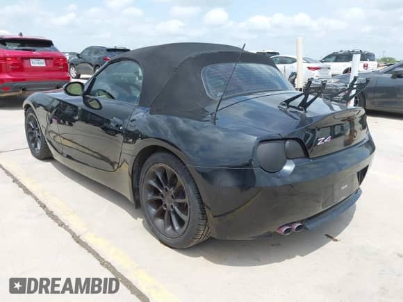 2003 BMW Z4 2.5i with VIN 4USBT33403LR65874, listed as a IAAI auction lot 42094724 with 183,744 mi miles and . Bid and sale history available at DreamBid. Image 3.