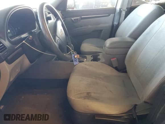 2009 Hyundai Santa Fe GLS с VIN 5NMSG13D59H322459, выставлен на аукционе Copart как лот 84007845 с пробегом 143 210 миль миль и Списание • Salvage title. История ставок и продаж доступна на DreamBid. Изображение 7.