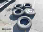 2017 Ram ProMaster Cargo z VIN 3C6URVJG4HE505453, wystawiony jako IAAI lot #43494534 z przebiegiem 77 489 mil mil oraz . Historia ofert i sprzedaży dostępna na DreamBid. Obrazek 12.