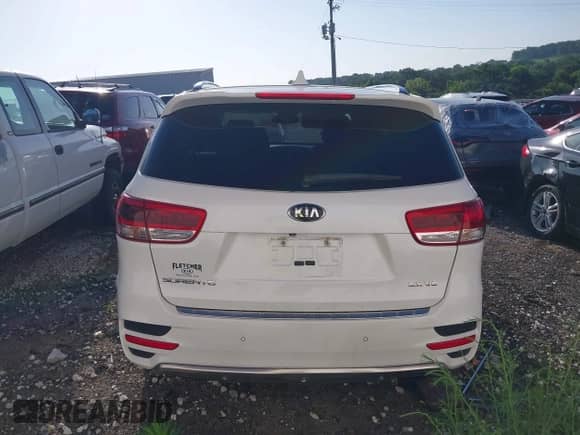 2016 Kia Sorento SXL with VIN 5XYPK4A59GG115064, listed as a IAAI auction lot 42529912 with 103,077 mi miles and . Bid and sale history available at DreamBid. Image 16.