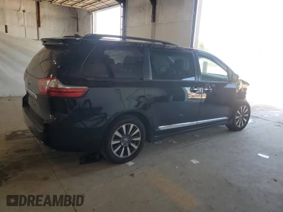 2020 Toyota Sienna XLE z VIN 5TDDZ3DCXLS249002, wystawiony jako Copart lot #65538365 z przebiegiem 84 167 mil mil oraz Szkoda całkowita • Salvage title. Historia ofert i sprzedaży dostępna na DreamBid. Obrazek 3.