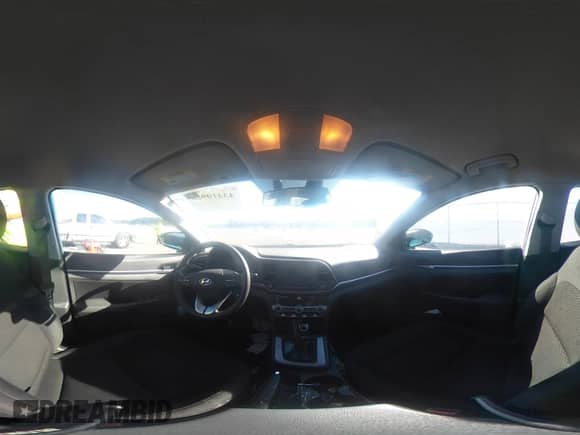 2020 Hyundai Elantra SEL z VIN 5NPD84LFXLH512650, wystawiony jako IAAI lot #43410928 z przebiegiem 81 785 mil mil oraz . Historia ofert i sprzedaży dostępna na DreamBid. Obrazek 19.