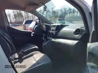 2015 Chevrolet City Express Cargo LS с VIN 3N63M0YN6FK698243, выставлен на аукционе IAAI как лот 41903601 с пробегом 142 021 миль миль и . История ставок и продаж доступна на DreamBid. Изображение 5.