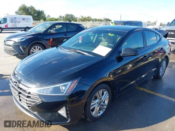 2019 Hyundai Elantra SEL z VIN KMHD84LF4KU835429, wystawiony jako IAAI lot #43275035 z przebiegiem 211 188 mil mil oraz . Historia ofert i sprzedaży dostępna na DreamBid. Obrazek 17.