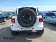 2021 Jeep Wrangler Unlimited Sahara z VIN 1C4JJXP63MW716690, wystawiony jako IAAI lot #42087879 z przebiegiem 40 889 mil mil oraz . Historia ofert i sprzedaży dostępna na DreamBid. Obrazek 16.