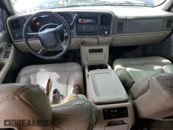 2002 Chevrolet Suburban LT с VIN 1GNEC16Z72J209832, выставлен на аукционе Copart как лот 66472595 с пробегом 307 356 миль миль и Списание • Salvage title. История ставок и продаж доступна на DreamBid. Изображение 8.