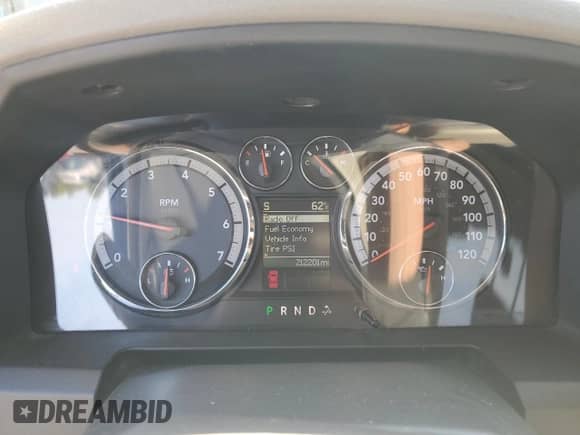 2010 Dodge 1500 Sport z VIN 1D7RV1GT3AS262685, wystawiony jako Copart lot #85141455 z przebiegiem 212 201 mil mil oraz Czysty tytuł • Clean title. Historia ofert i sprzedaży dostępna na DreamBid. Obrazek 9.