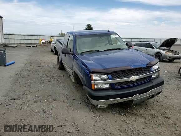 2003 Chevrolet Silverado 2500HD LT z VIN 1GCHK29183E344834, wystawiony jako Copart lot #67523835 z przebiegiem 187 456 mil mil oraz Szkoda całkowita • Salvage title. Historia ofert i sprzedaży dostępna na DreamBid. Obrazek 13.