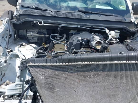 2018 Chevrolet Colorado 2WD Work Truck z VIN 1GCHSBEN4J1155188, wystawiony jako IAAI lot #42340002 z przebiegiem 83 422 mil mil oraz . Historia ofert i sprzedaży dostępna na DreamBid. Obrazek 10.