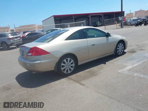 2007 Honda Accord EX-L with VIN 1HGCM82637A006060, listed as a IAAI auction lot 42885549 with 124,403 mi miles and . Bid and sale history available at DreamBid. Image 4.