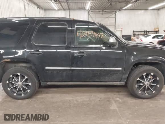 2010 Chevrolet Tahoe LTZ with VIN 1GNUKCE01AR179983, listed as a IAAI auction lot 42459947 with 181,127 mi miles and . Bid and sale history available at DreamBid. Image 14.