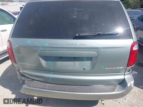 2003 Dodge Caravan Sport with VIN 1D4GP443X3B247902, listed as a IAAI auction lot 43151576 with 133,823 mi miles and . Bid and sale history available at DreamBid. Image 16.